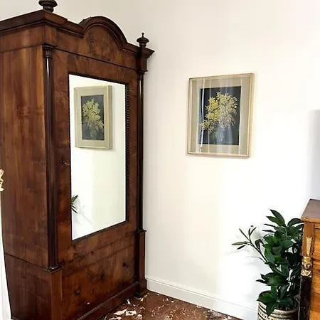 Bra-z Apartment