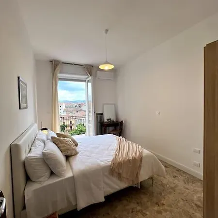 Apartment Bra-z